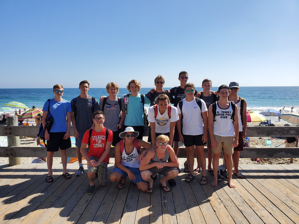 Gateway Squad hanging at Laguna Beach!