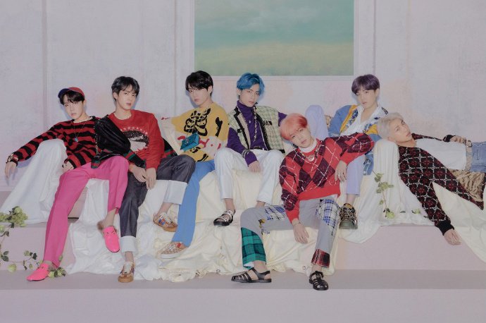 enjoywithkorea's tweet photo. 【11日公演】#LOTTE_FAMILY_CONCERT
(#ロッテファミリーコンサート)2019
追加受付中☀️

🕖日時：2019年8月11日(日)18:00
🏟️会場：KSPODOME

🚀出演者
#防弾少年団(#BTS) #SUPERJUNIOR D&amp;E
#TWICE    ファン・チヨル #TXT #StrayKids #ITZY

⚠️R席先着受付⚠️

ご予約はこちら🔻
https://t.co/5pPAsuvApd https://t.co/nAExIj9M9e