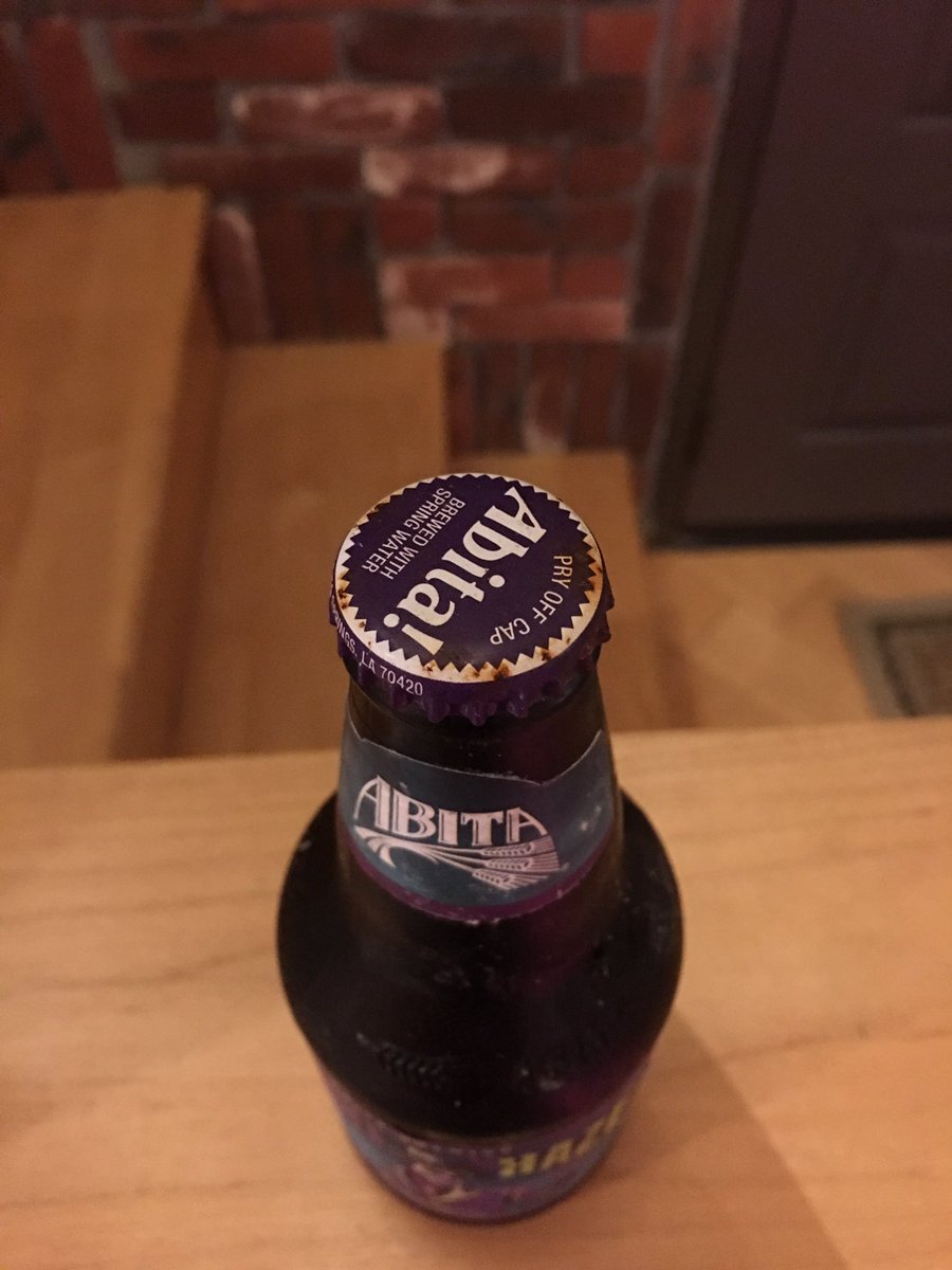ericjacksoncape's tweet photo. @TheAbitaBeer I got a rusty beer! 😢 I wanted to drink it so badly. #help https://t.co/lfT6lFAoEu
