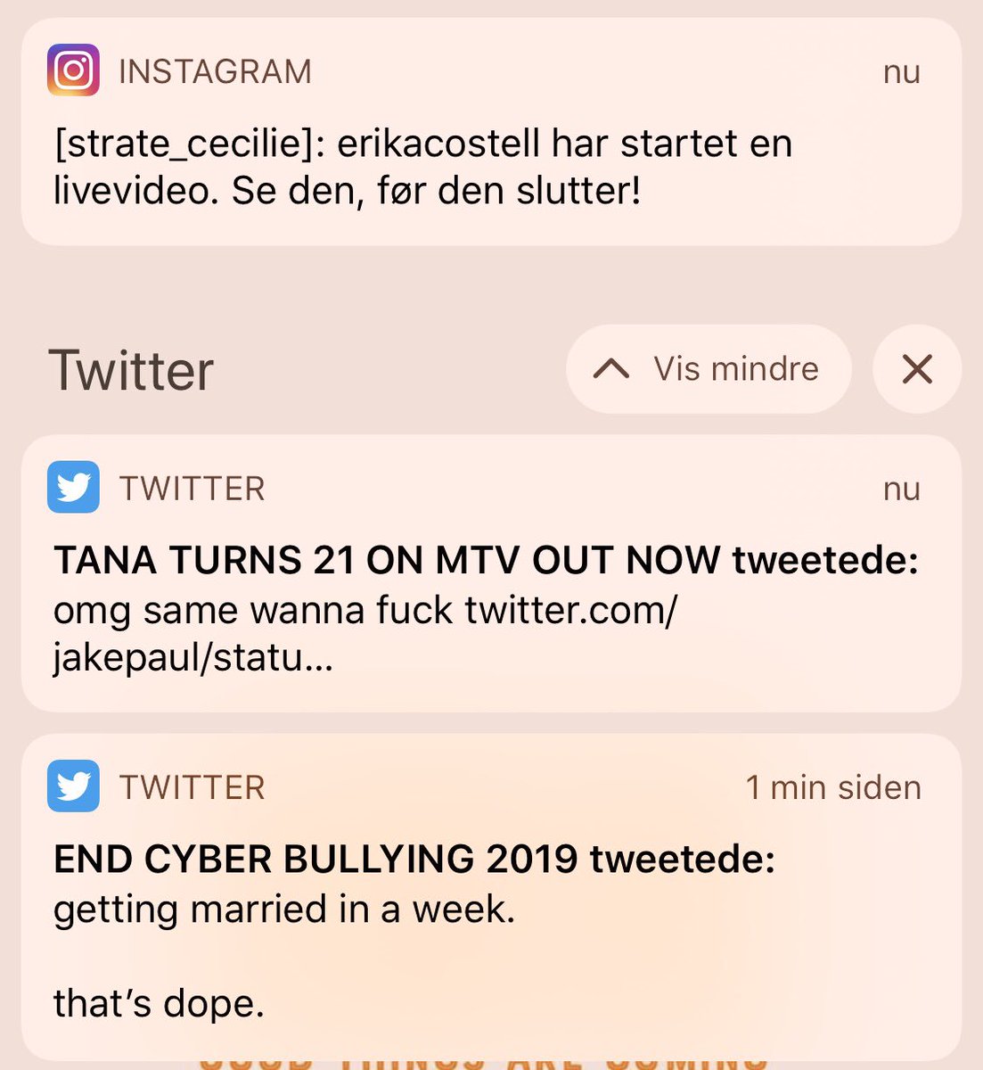 strate_cecilie's tweet photo. OMG https://t.co/wCjSd8bfqY