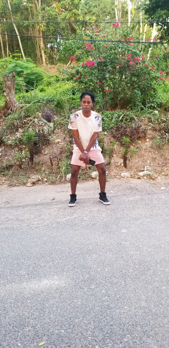 JrDwayne1's tweet photo. Ochi Rios It Waz
Enjoying every moment https://t.co/uYOKlwC11s