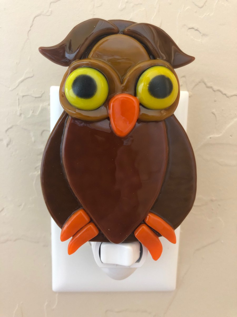 PJsGlass's tweet photo. 'Whooo' needs a nightlight?

https://t.co/ydKaKbaQ8L https://t.co/Kc5rbCwMXV