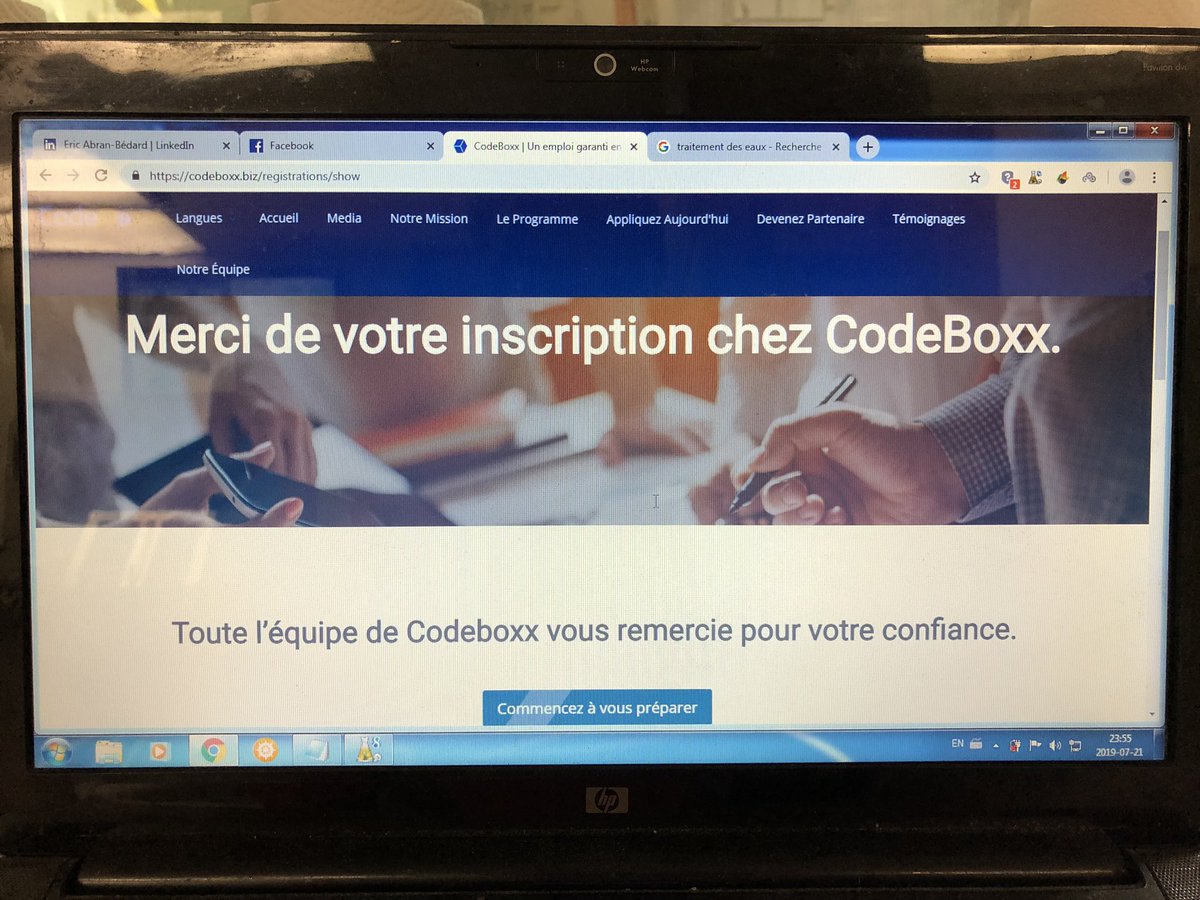 elricooooo's tweet image. Here we gooo 😬😈 Cela sera pas facile, mais l’accomplissement ne se trouve pas dans la facilité !! Merci @ngenest et @JeffFillion pour la création de cette école unique 👍😏 Ainsi @ledodustie pour la présentation à Mtl.. Que janvier arrive asteur 💻📱😊 #codeboxx #coding #futur