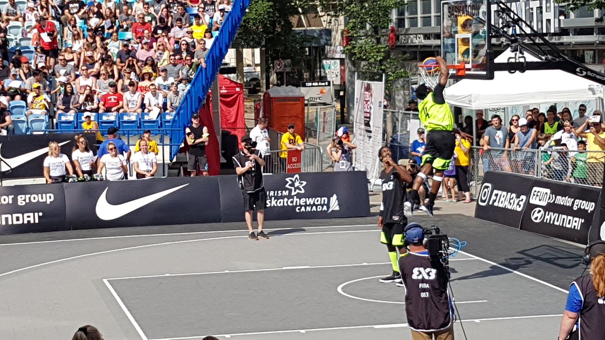 SchatzG's tweet photo. #3x3wt slam dunk https://t.co/jIALax5bzh