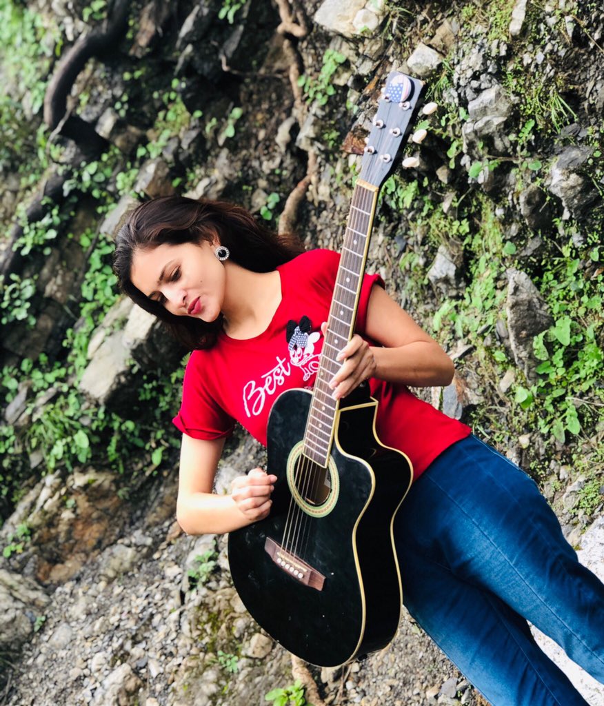 sahu_risu's tweet photo. If you can dream it , you can do it - Walt Disney #8Million #Disney #BeautyconAmbassador #GirlPower https://t.co/cMciCQ4vrB
