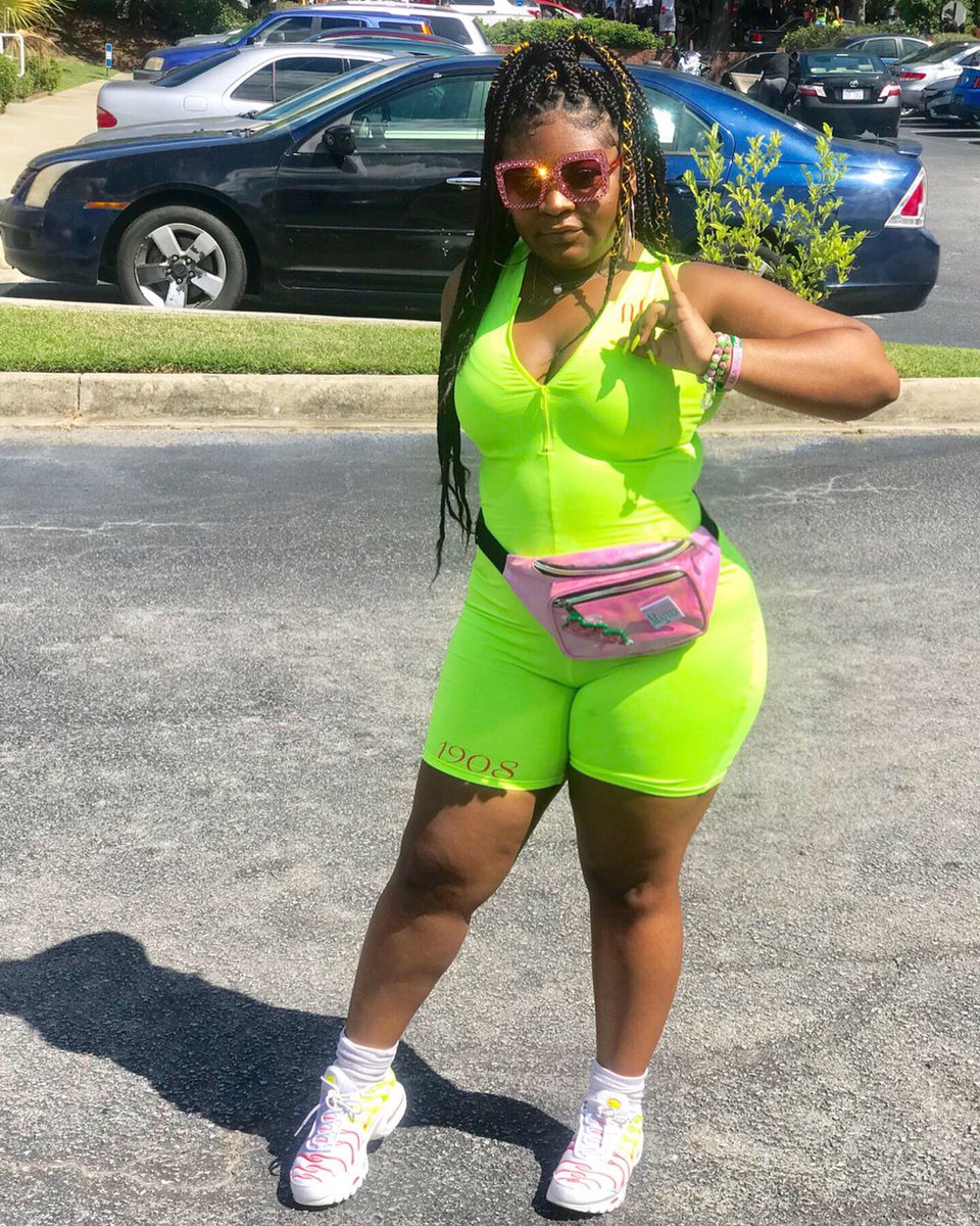 Folk_CamBam's tweet photo. I’m an Alpha Woman, would you expect anything less💅🏽💕💚 #BAC2019 #BACWeekend https://t.co/zYzo7f7764