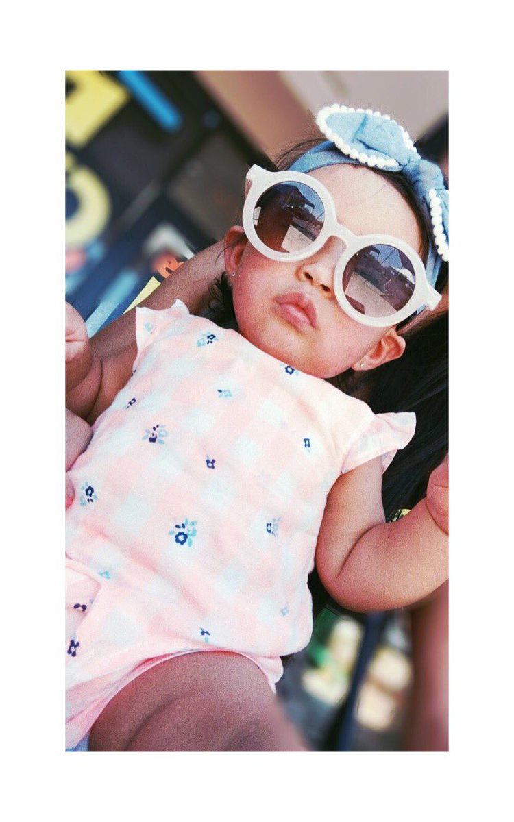 charmingbabess's tweet photo. Kami is a big mood 🤪💖 wearing our Dixie Shades! #charmingbabes https://t.co/MYSbHUn499