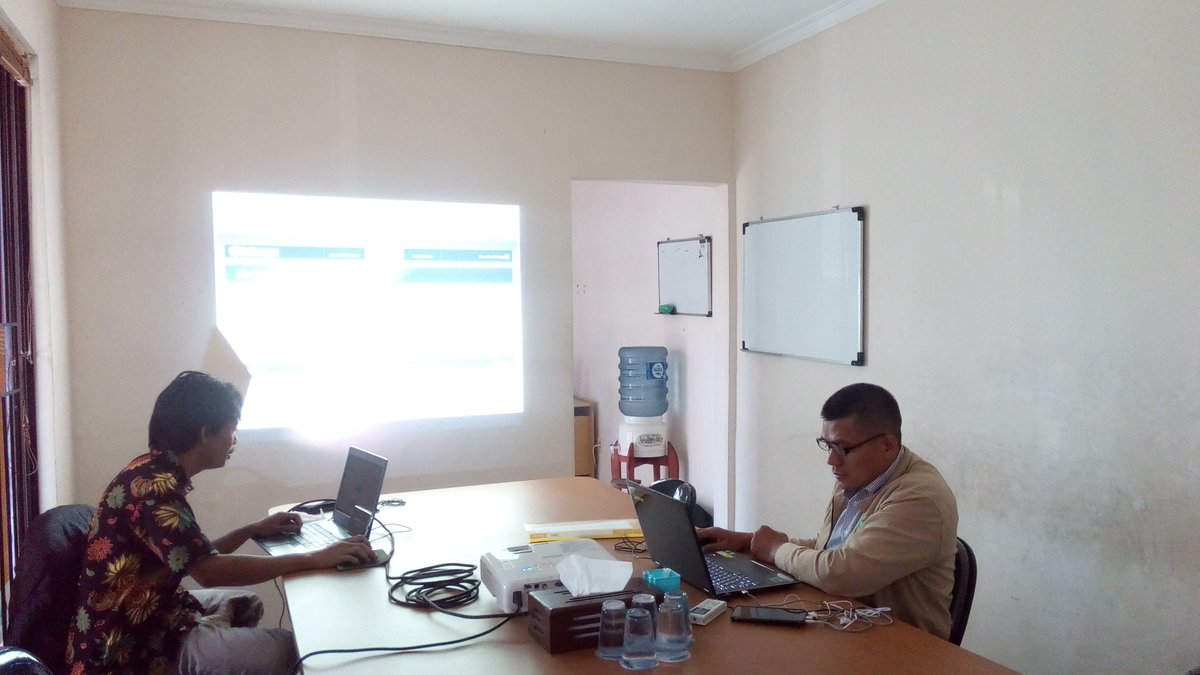 idrumahcoding's tweet image. 14 Mei 2019
Training Java Fundamental Private #1 di Depok
#javafundamental #bahasajava #aplikasijavadesktop #javaprogramming #aplikasipenjualansederhana #rumahcoding