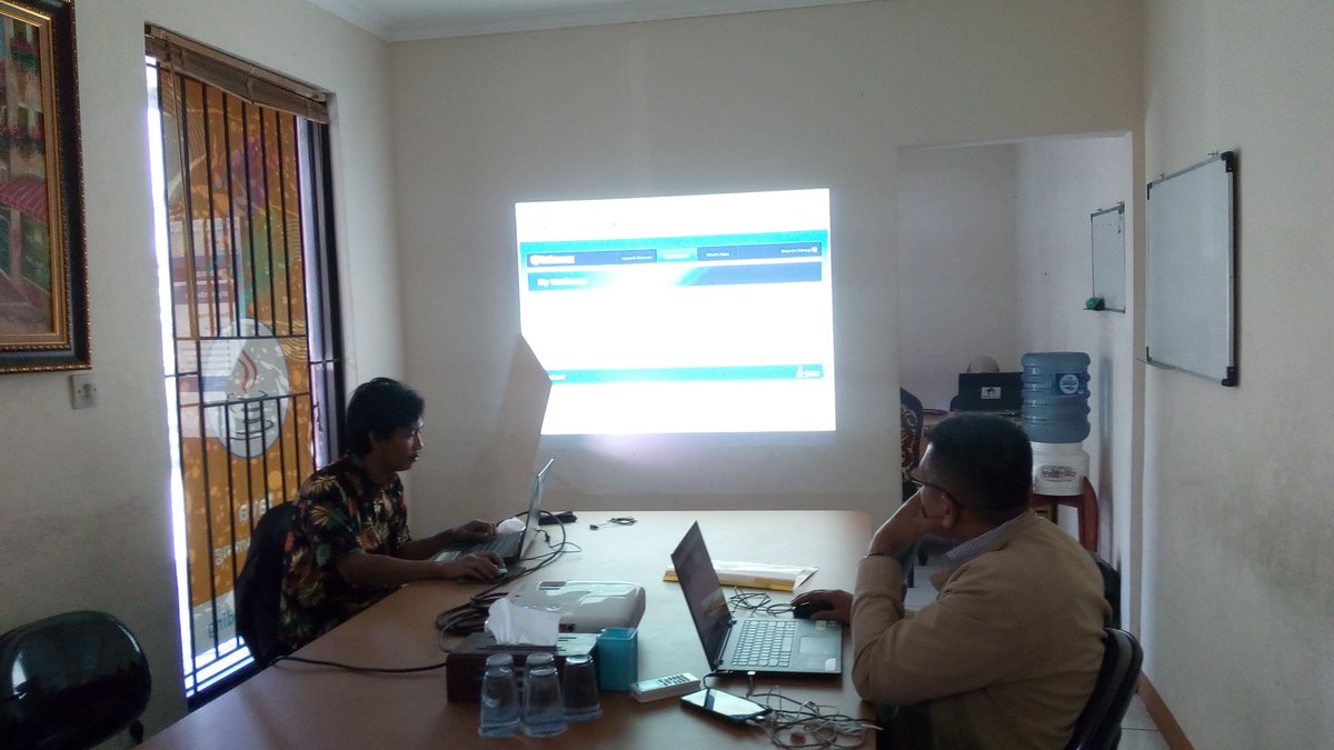 idrumahcoding's tweet image. 14 Mei 2019
Training Java Fundamental Private #1 di Depok
#javafundamental #bahasajava #aplikasijavadesktop #javaprogramming #aplikasipenjualansederhana #rumahcoding