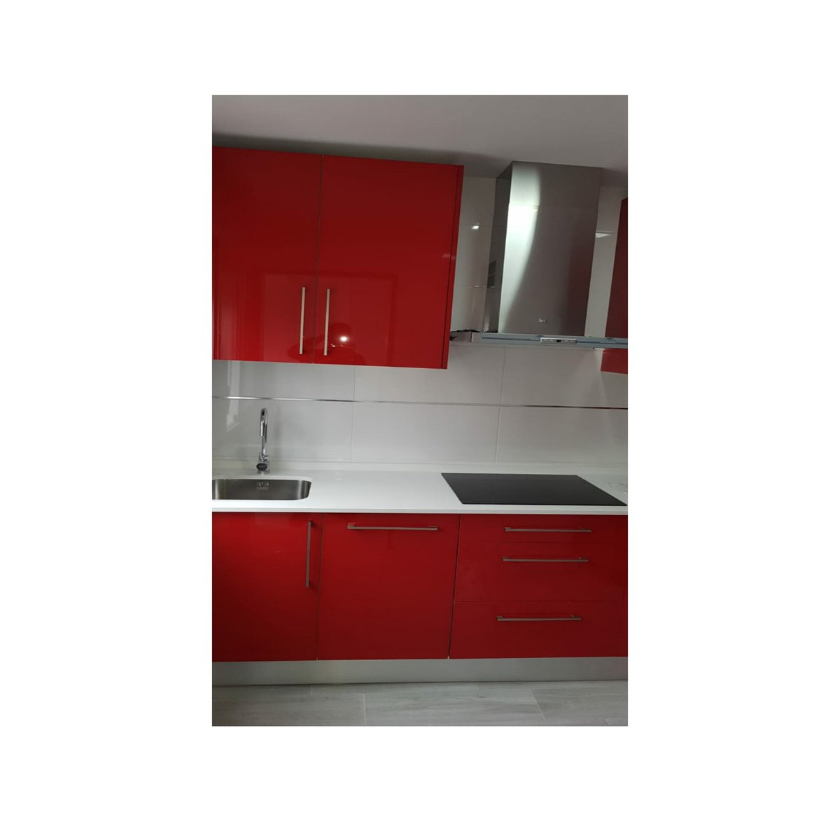 Elenkococinas's tweet photo. Otro trabajado realizado por nuestro equipo☺️☺️
.
.
.
.
.
.
.
.
.
.
.
.
.
.
.
#rojo #blanco #cocinas #elenkococinas #cucine #impecable #style #estilo #decoracion #madera #kitchen https://t.co/hW7rhl8P89