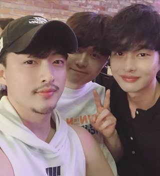 jgyu25's tweet photo. 행복해~ https://t.co/hIffKqivES