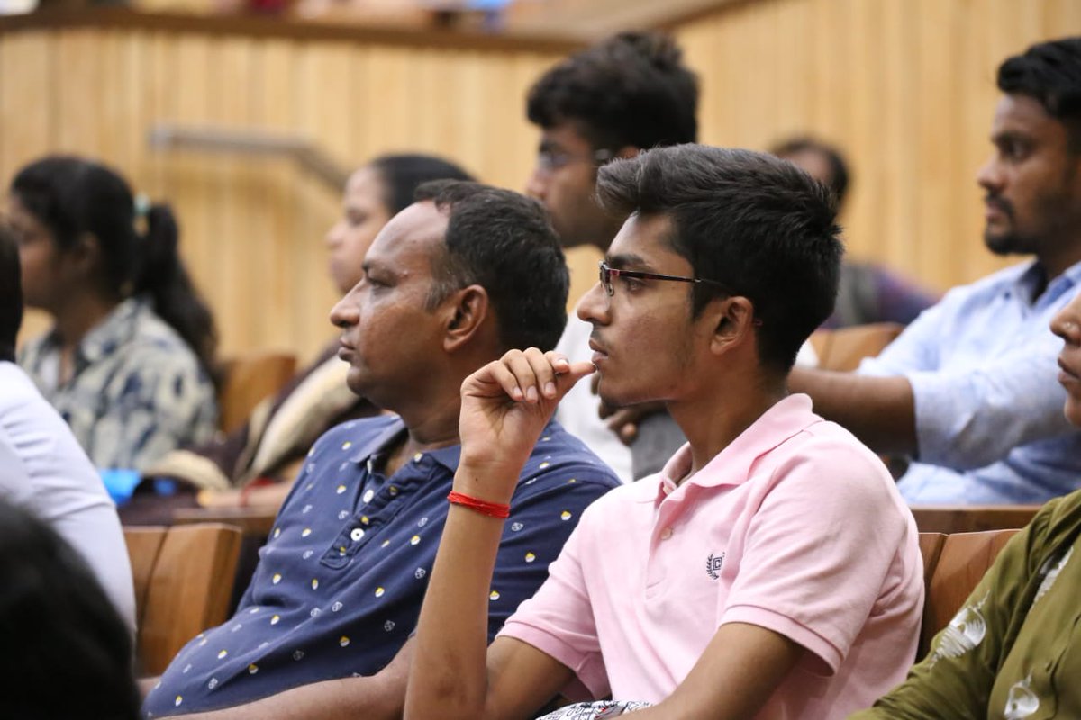 fpiitgn's tweet photo. Candid moments captured during the inaugural ceremony of Foundation Program 2019. Students along with their parents are attending the dynamic FP 2019.
Have a look at some of the photos.
#FoundationProgram2019 #FP2019 https://t.co/pDTmDRkgni