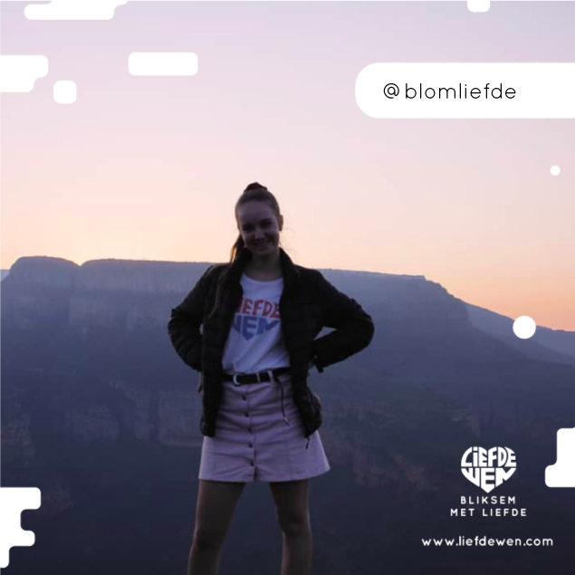 #AsemrowendMooi  😱

@BlomLiefde het besluit dat sy die week aanpak met 'n #Wenner houding en 'n anti-bergklim uitrusting 😎👊 #WantWieKortSweatpants 😂

Baie dankie dat jy #LiefdeWen na nuwe hoogtes vat #SienWatOnsDaarGedoenHet ❤️