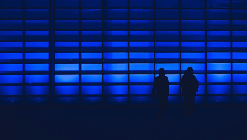 Pourquoi vous devriez former toutes vos équipes à la data. Tout le monde peut inclure de l'analyse data dans sa pratique professionnelle., et voici comment et pourquoi y former ses équipes. bit.ly/2Y621kv