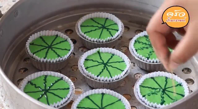 色鮮やかでかわいい！？立体的なスイカのお菓子の作り方がこれ！
