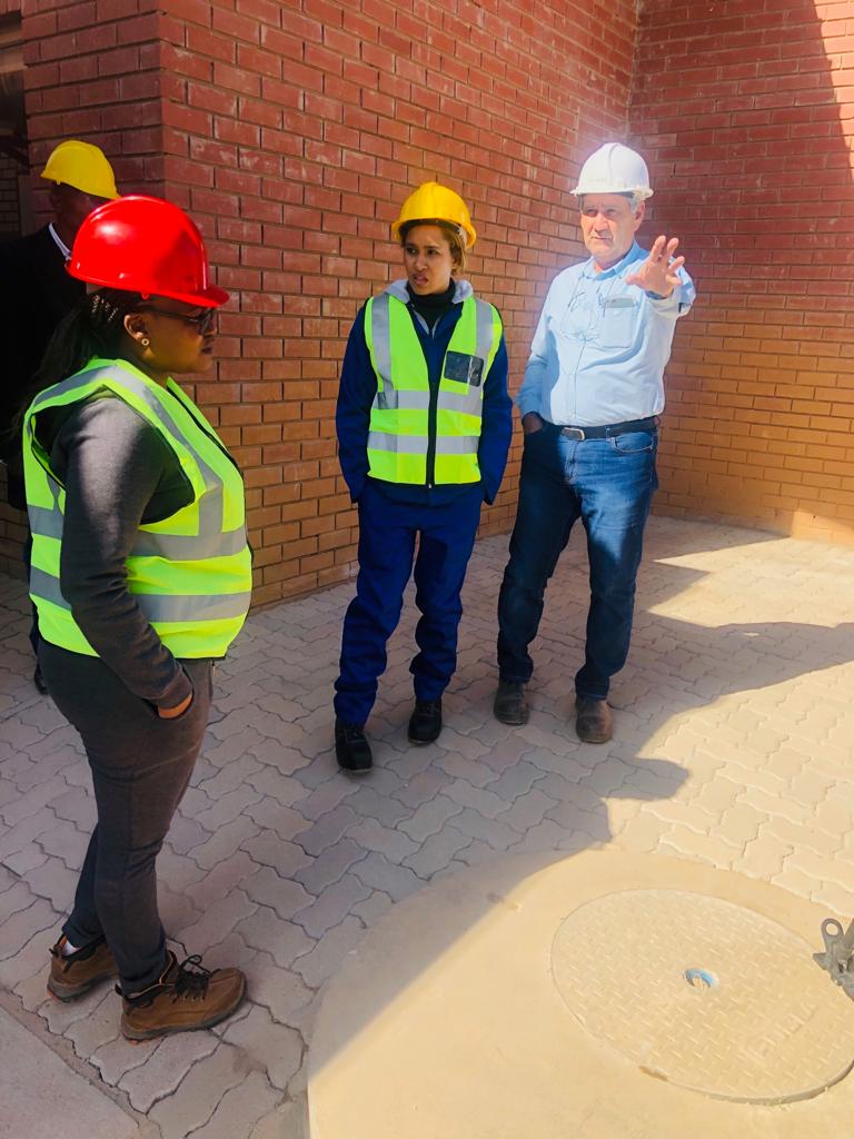 #DIDUpdates

This morning our MEC <a href="/TasneemMotara/">#RotiQueen</a> visited the newly built Mandisa Shiceka Clinic situated in Hammaskraal, North of Tshwane.The project is completed and expected to be handed over to <a href="/GautengHealth/">Gauteng Health</a> in few months time. 
#DIDDelivers