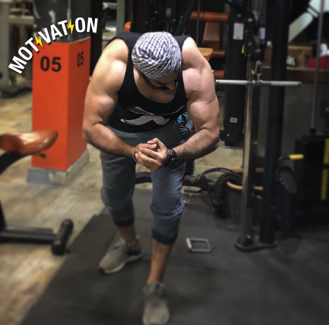 harkirat1313's tweet photo. #bodybuilding #BeastInTheBank #bestoftheday #ComingSoon #blogger #bloggers #cheers #Fatloss #exercise https://t.co/gzik1noS9S
