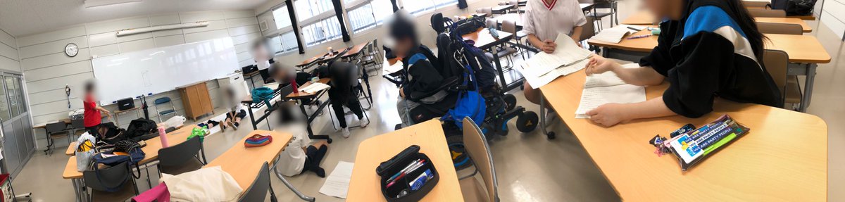 夏休みなのに、舞台祭に向けて練習中の１年と２年。
そこで待ち受けている悲劇とは！
〈次週〉
・休みがなくて逃げる部員
・セリフが覚えられず、ボコボコになる僕

お楽しみに！🎚🦊