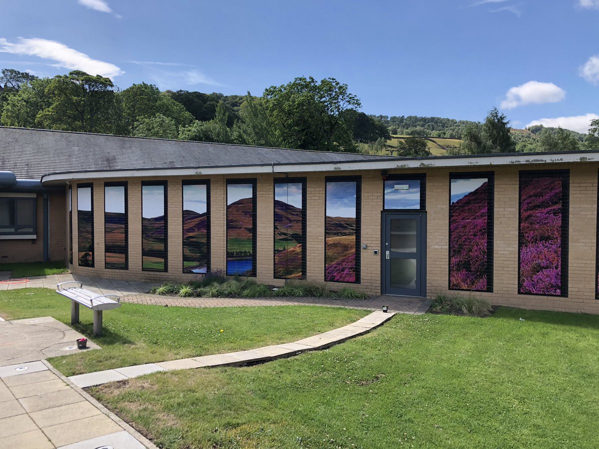 EacretKatie's tweet photo. Team Heathers beautiful art work is finally finished!!!!
Most importantly, it is proving extremely popular with service users and staff! 😀
@BDCFT https://t.co/TPXJ37Sx10
