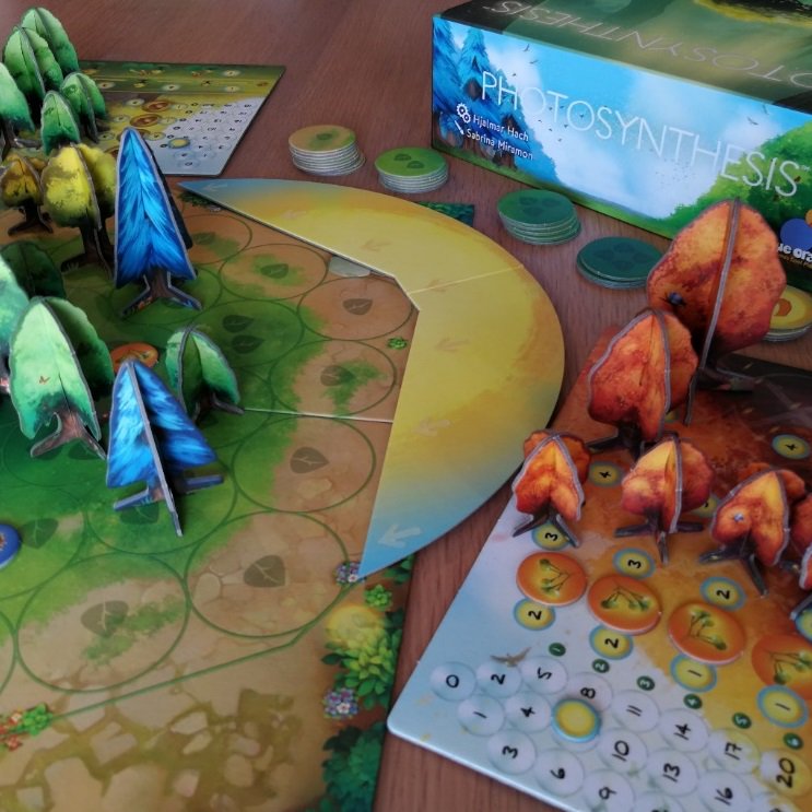 Plants have been elements in games throughout history. How are they represented in modern #boardgames? #PlantBlindness

Find out with @flwrs4algrnon, <a href="/LifeIsDifficile/">Jess Friedersdorff</a>, <a href="/Hairy_Llama/">Chris Creevey</a> et al.: 

nph.onlinelibrary.wiley.com/doi/10.1002/pp…

<a href="/ibers_aber/">IBERS - Aber</a> <a href="/QUBIGFS/">IGFS</a> <a href="/CreeveyLab/">Creevey Lab</a>