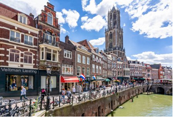 Pluvial Flooding in Utrecht: On Its Way to a Flood-Proof City
mdpi.com/2073-4441/11/7… 

How can we engage Dutch citizens in local decision-making &amp; enhance climate adaptive behavior like removing pavements in gardens? This article provides key insights. <a href="/KWR_Water/">KWR Water Research Institute</a> @UUCopernicus