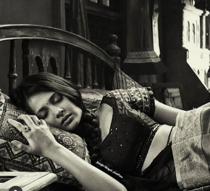 Glitteringdeep's tweet photo. Beauty
#JenniferWinget https://t.co/RCOfAPwqPb