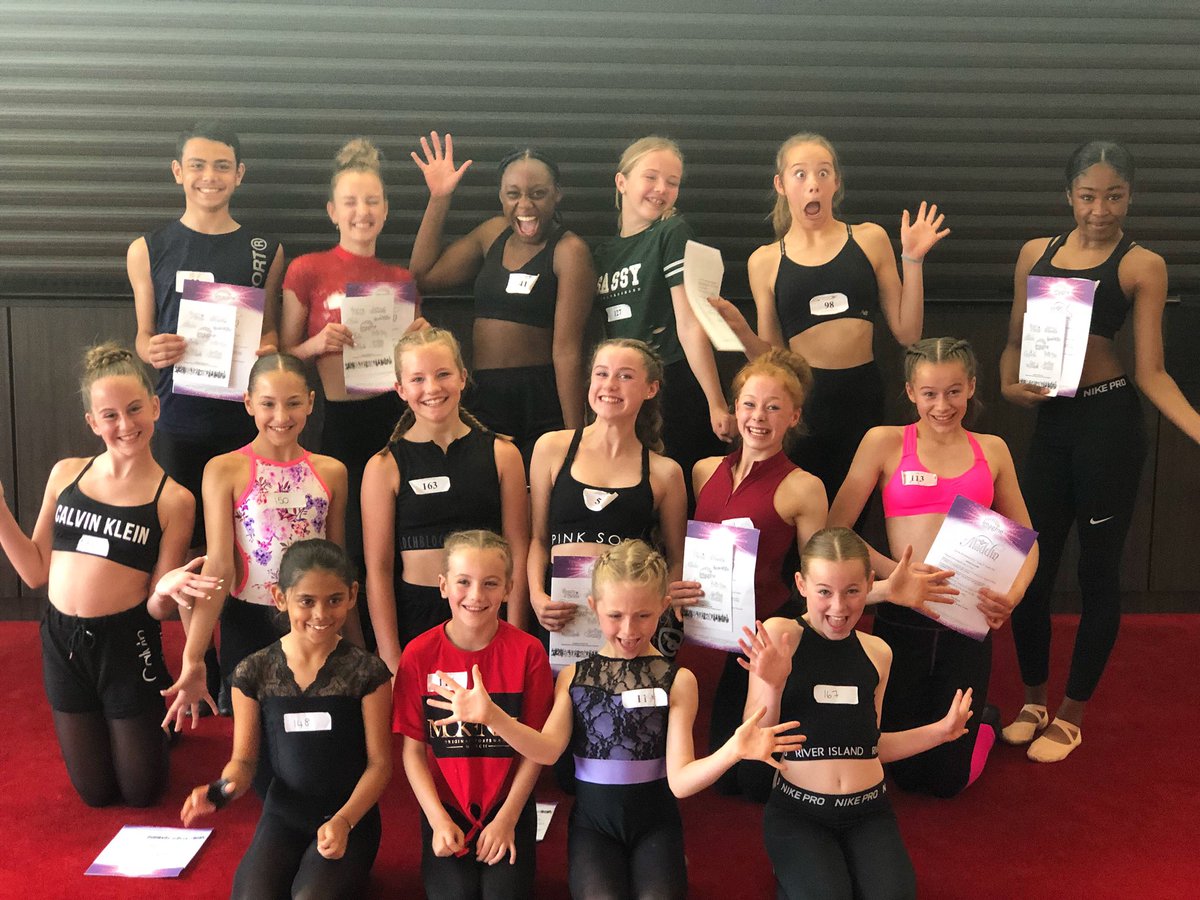 Imagine_Theatre's tweet image. Congratulations to all of our successful hopefuls who auditioned for ‘Aladdin’ yesterday at @demontforthall - the standard was incredible and you did not make our job easy! For those of you who didn’t get through, please don’t give up and come and try again next year🌟