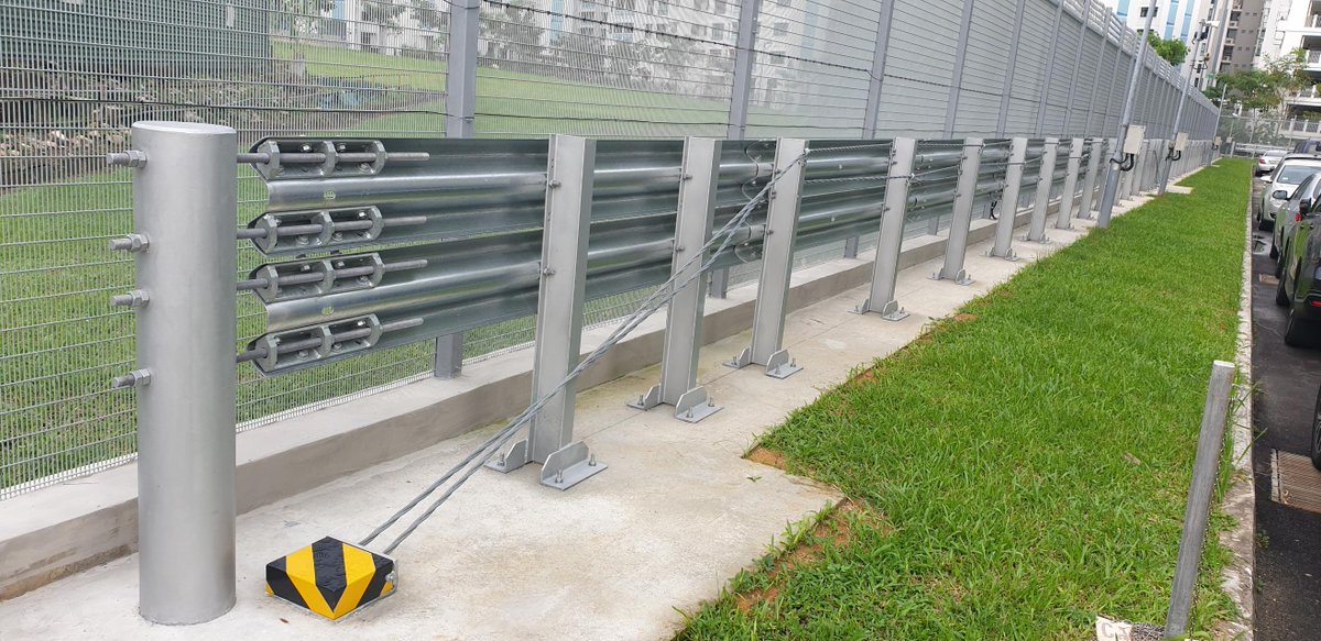 HSBristorm's tweet photo. The Bristorm Beam protecting many classified sites in Singapore... Another amazing install by our partners ESCO!! Proud to have you on board!!

#HVM #Bristorm #Singapore #ESCO #Beam #PAS68 https://t.co/Ze6PrMP54q