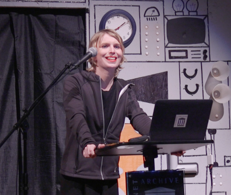 SaveManning's tweet photo. 131 days in jail &amp; $22,000 in fines for @xychelsea
  (July 22 2019) 

TWENTY TWO THOUSAND DOLLARS 
😳

Please read Chelsea's letter to Judge Anthony Trenga, where she explains why she cannot, in good conscience, participate in any grand jury proceeding: https://t.co/kpktJ2Kijo https://t.co/uJenDFIH4I