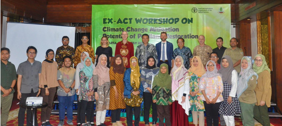 FAOIndonesia's tweet image. Selain itu, workshop ini jg akan meningkatkan kapasitas peserta utk (i) memahami peran sektor AFOLU dalam #emisiGRK; (ii) memahami fungsi tool EX-ACT; dan (iii) dpt menggunakan tools EX-ACT untuk penilaian GRK selama siklus proyek serta M&amp;amp;E

#Gambut #GHGEmission @FAOForestry