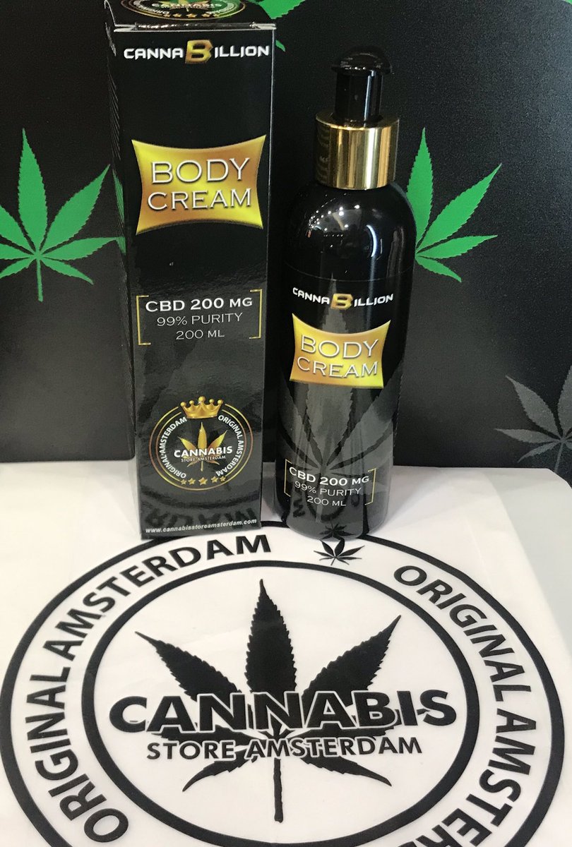 CannabisMontera's tweet photo. 🌿Body cream🌿

Crema corporal reafirmante con alto contenido de CBD.
Restaura el tono, firmeza y elasticidad de la piel a la vez que aporta todos los beneficios del CBD. 

💫 Nutre y reafirma tu piel 💫

#cosmetica #cosmeticacbd #can🌿 #quierete #cuidate #csamontera https://t.co/7W32XItu7Z