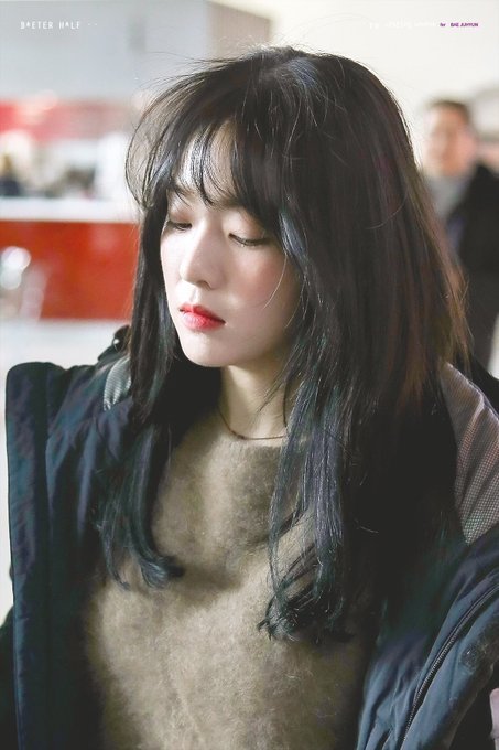 picsofirene's tweet photo. imagine being this pretty https://t.co/PyFPbX1h6f