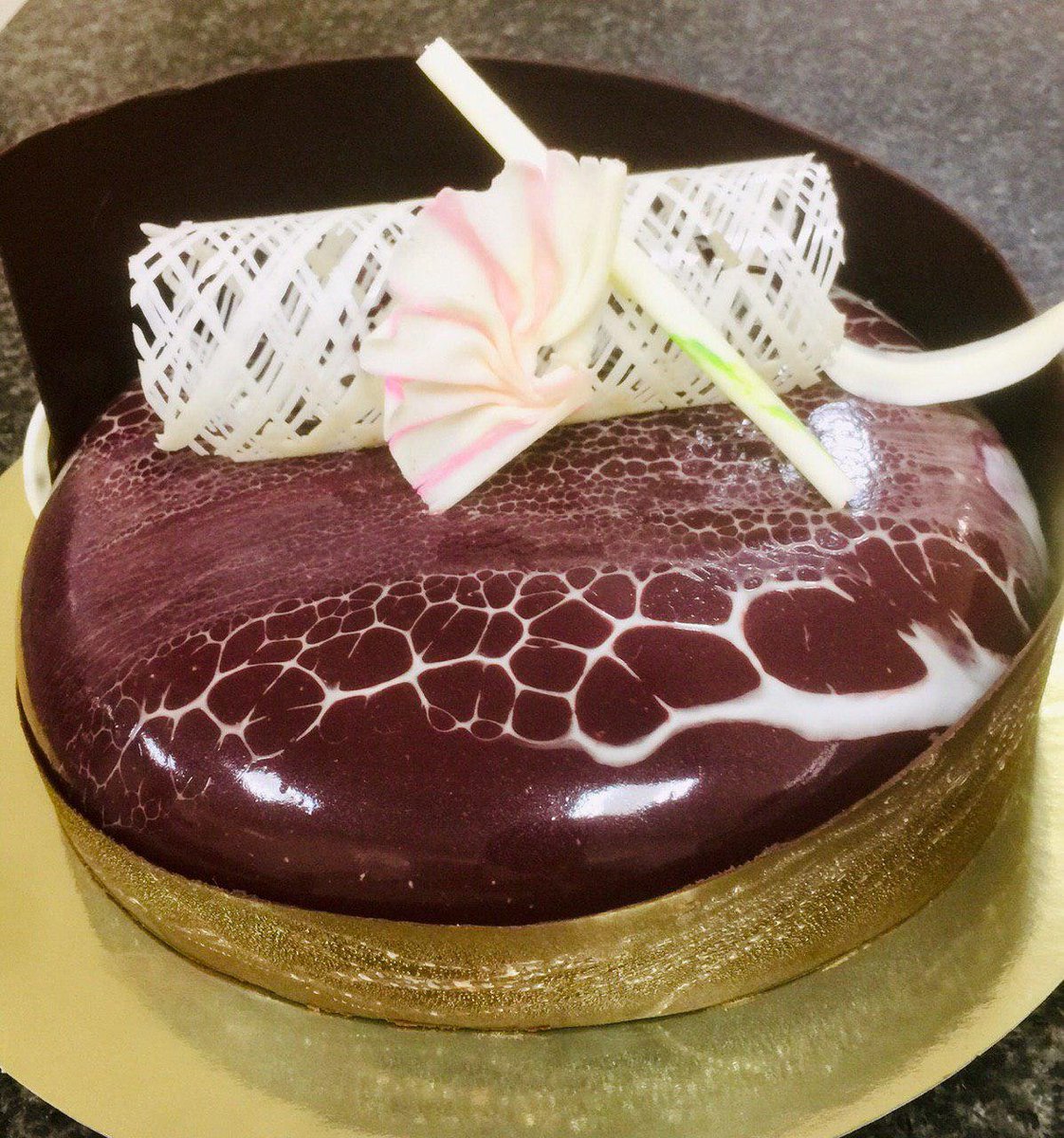 MemoireBakery's tweet image. The taste of our fabulous cake will make your birthday sweeter and enjoyable with participants.

👉Remark: Daily 🎁50% OFF from 6pm until 10pm on all cake!

Call Now:
(855) 69 201 888 / 69 261 888
E-mail: fbc@memoirepalace.com