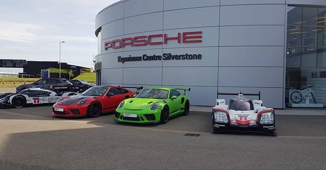 Let's do this!!! #porschewolverhampton #porschegb #porscheexperiencecentresilverstone