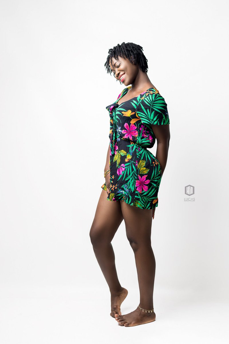 skeryzee_'s tweet photo. Happy birthday to this super woman @LamyGates 🎂💥🎉 More years of creativity and success ahead, live forever 💯

If you see this, pls help me wish her 🙏🏽 https://t.co/PWpMB3jeDU