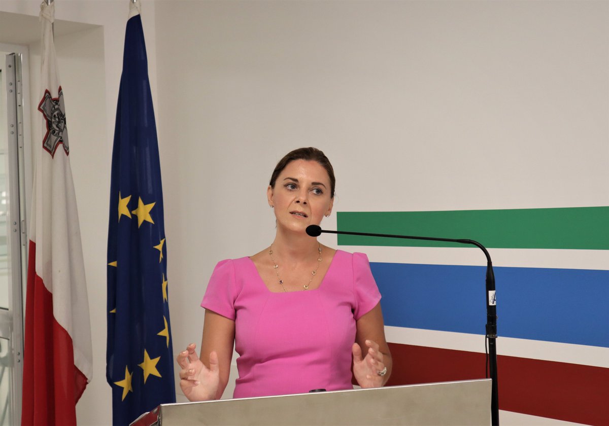 Foundation for Social Welfare Services (@fswsmalta) on Twitter photo <a href="/fswsmalta/">Foundation for Social Welfare Services</a> inawgurat Ċentru għall-Familji fil-Komunità f’Għawdex. Iċ-ċentru li jinsab f’Marsalforn se jservi biex jipprovdi għajnuna u appoġġ lil familji u persuni li jkollhom bżonn għajnuna soċjali
#Gozo #Malta #AlfredGrixti <a href="/justynecaruana/">Justyne Caruana</a> <a href="/DrFalzon/">Michael Falzon</a> #appogg #fsws <a href="/fswsmalta/">Foundation for Social Welfare Services</a> inawgurat Ċentru għall-Familji fil-Komunità f’Għawdex. Iċ-ċentru li jinsab f’Marsalforn se jservi biex jipprovdi għajnuna u appoġġ lil familji u persuni li jkollhom bżonn għajnuna soċjali
#Gozo #Malta #AlfredGrixti <a href="/justynecaruana/">Justyne Caruana</a> <a href="/DrFalzon/">Michael Falzon</a> #appogg #fsws