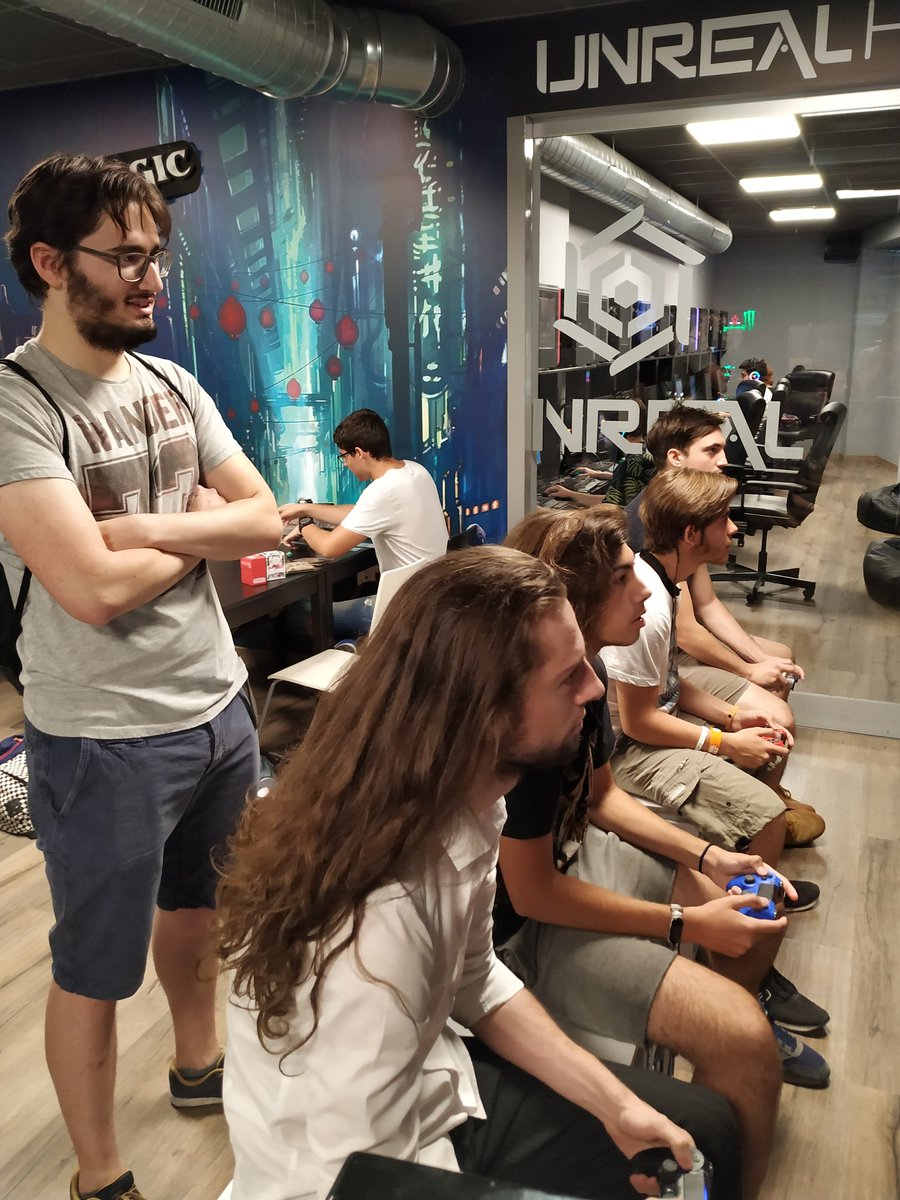 Unreal_Zone's tweet photo. Ganadores del #torneo #Tekken7 21 de Julio en #UnrealZone
🥇 Antonio 🥈 Erik 🥉JHacks

Cada vez somos más jugando en el Dojo! Únete a nosotros.

Entrena, haz amigos y compite!
@UnrealFightClub https://t.co/wClDkPv1pv