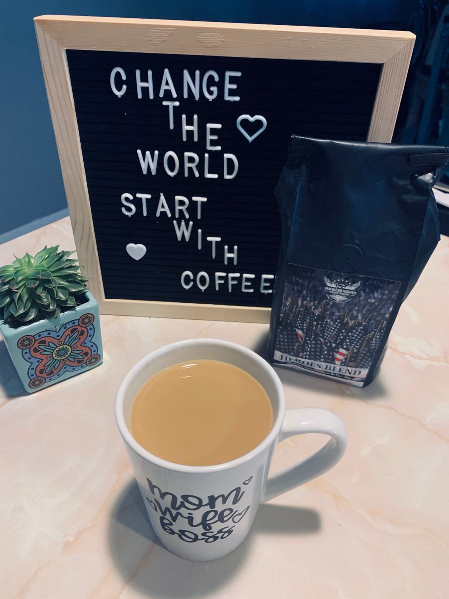 TaylorTales1's tweet photo. Happy Monday! Enjoy Your Coffee :) https://t.co/SVK1xffR0P https://t.co/rxvz6pEDAk