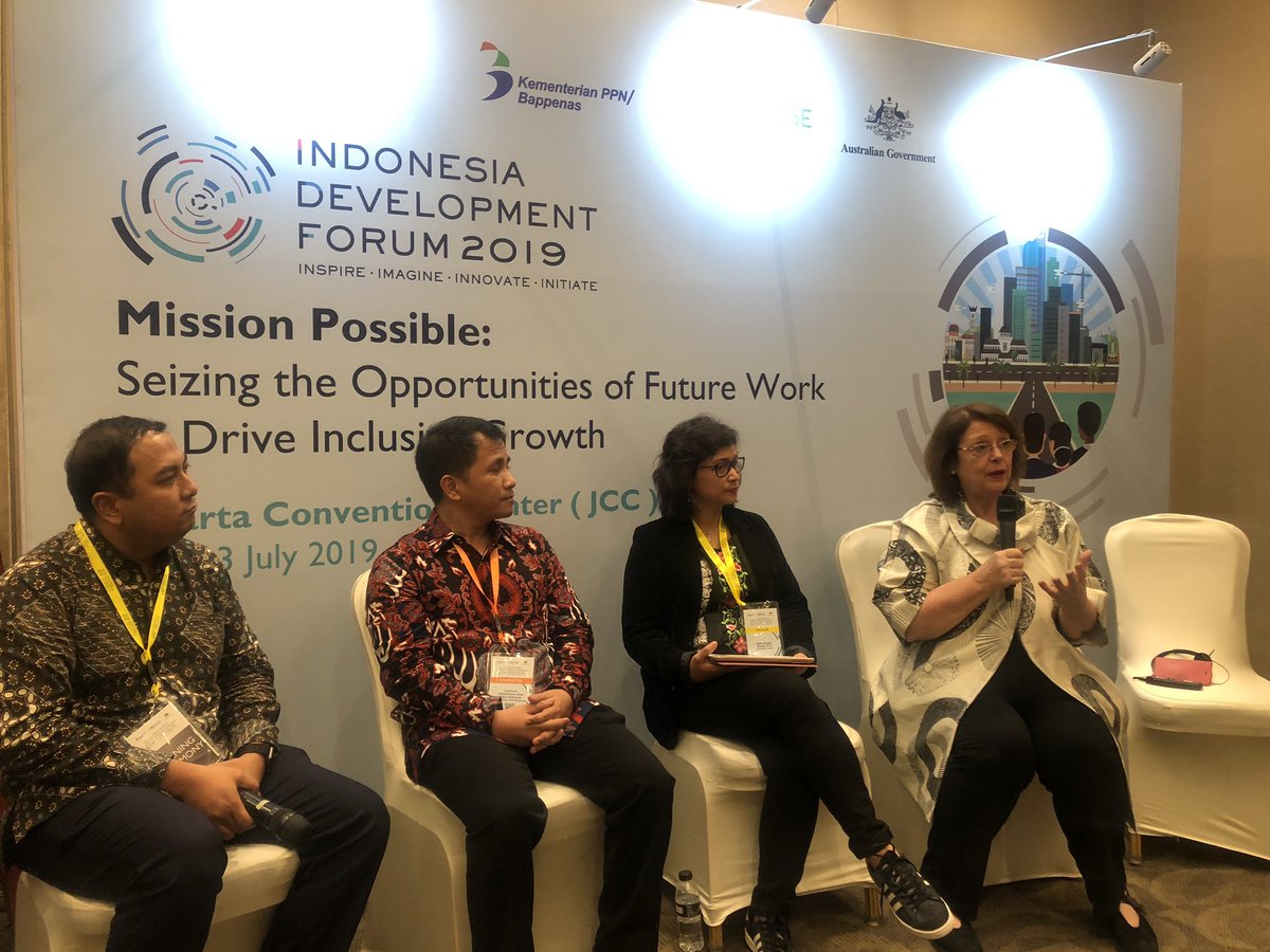 TJOAce's tweet photo. @BappenasRI discussing developments made to learn about establishing a #NAB with @GSGimpinv  as part of the entrepreneurship strategy in Indonesia @SocEntGlobal @IDDevForum @UNESCAP https://t.co/VWAg8Q06hR