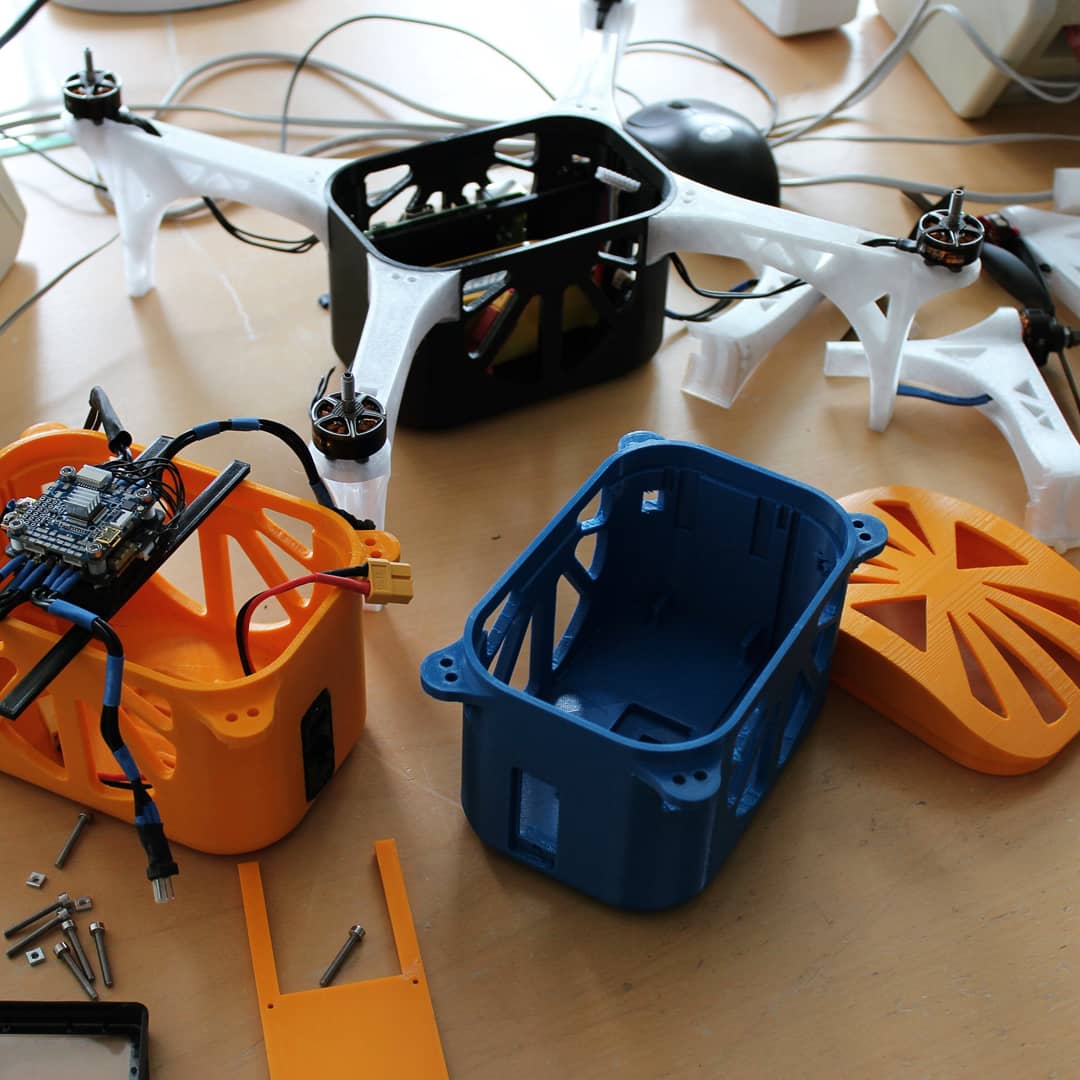 SyncDrone's tweet photo. 🚀
#drone #design #dronestagram #dronephotography #3dprint #diy #studentlife #programminglife #posyx #augsburg #codingfun https://t.co/OvQOSISggN