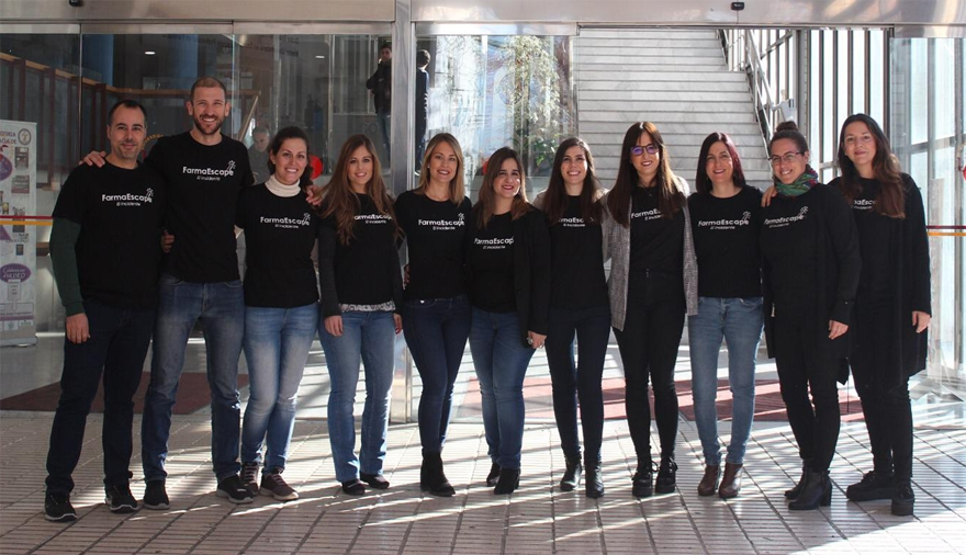 unisevilla's tweet photo. La semana no puede comenzar mejor con este nuevo premio a #Farmaescape: https://t.co/yVuDa03c1S 🏆

En esta iniciativa de investigadores @fafarsevilla se utiliza una #EscapeRoom como recurso docente https://t.co/JN4ALFfzpE