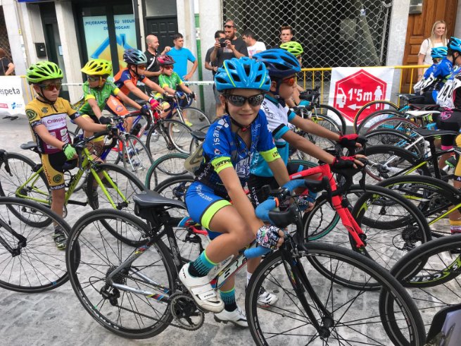 🚴‍♀️ Una victoria de Salma Domínguez y dos podios, el balance de la Escuela de Ciclismo en El Espinar.

➡️ bit.ly/2YhkdaW