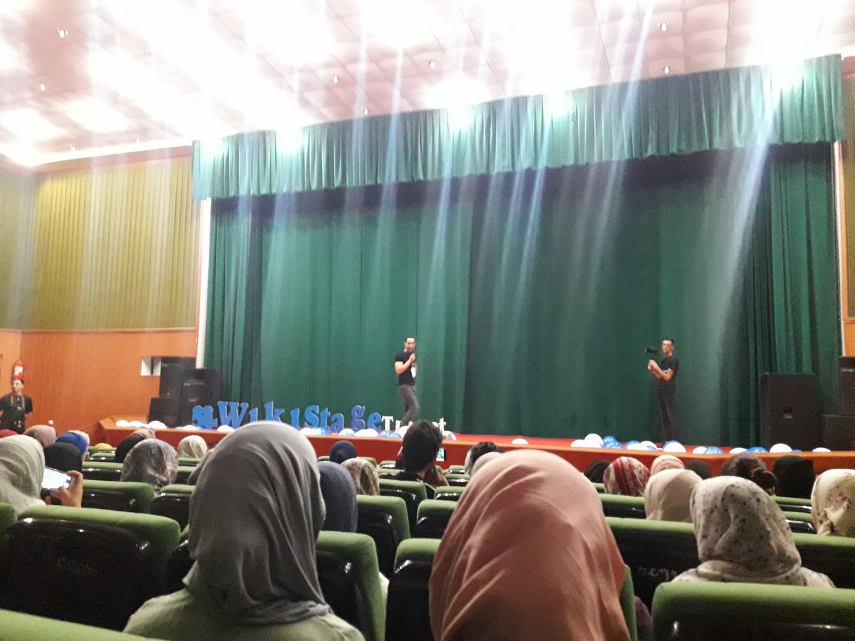 souadbeguenane's tweet photo. Wikistage Tiaret 😀😀
#Wikistage #Tiaret https://t.co/xVkYBMj0pT