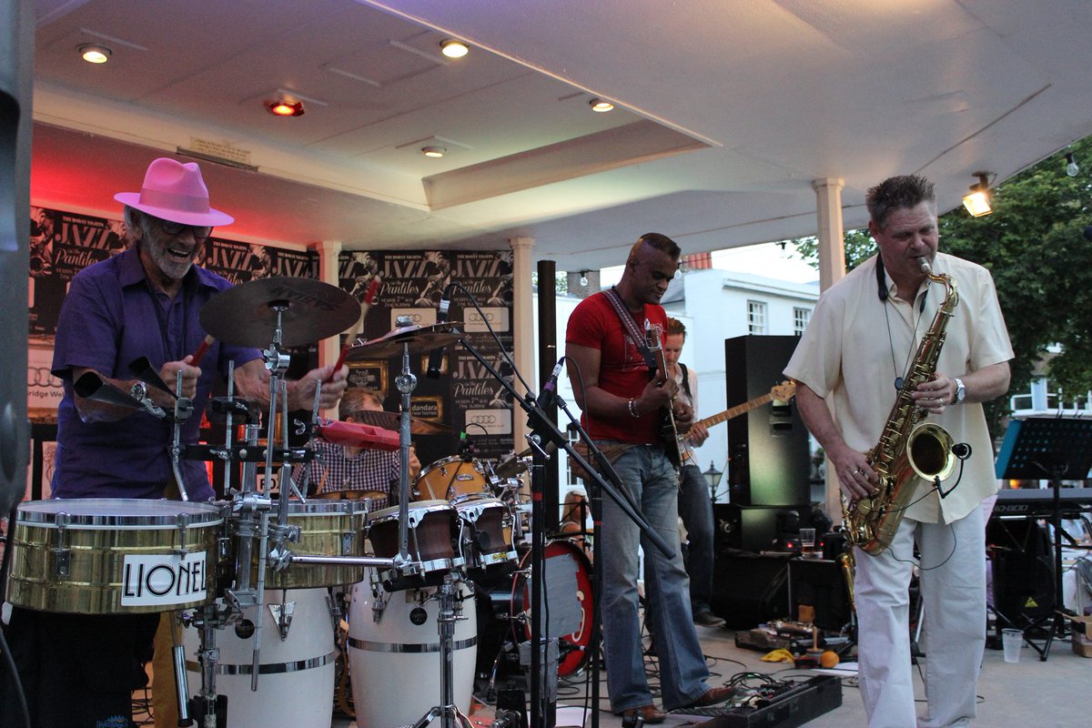 Unit 7, a regular favourite on the Pantiles, a jazz funk soul band will be hitting our stage this Thursday. A 7 piece band including piano, bass, drums, saxophone, lead guitar, percussion and vocals.  A lively evening guaranteed! #jazz #tunbridgewells #thepantiles #freegig