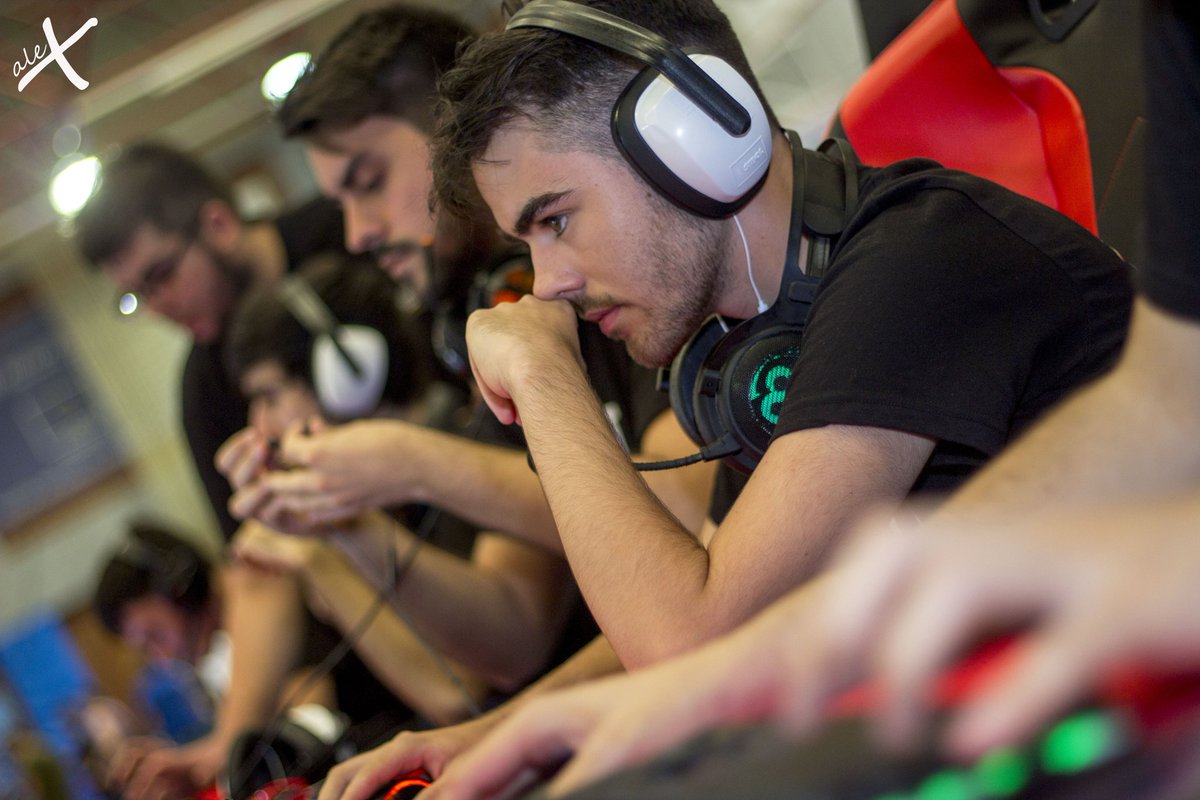 Únicos Gaming tweet media