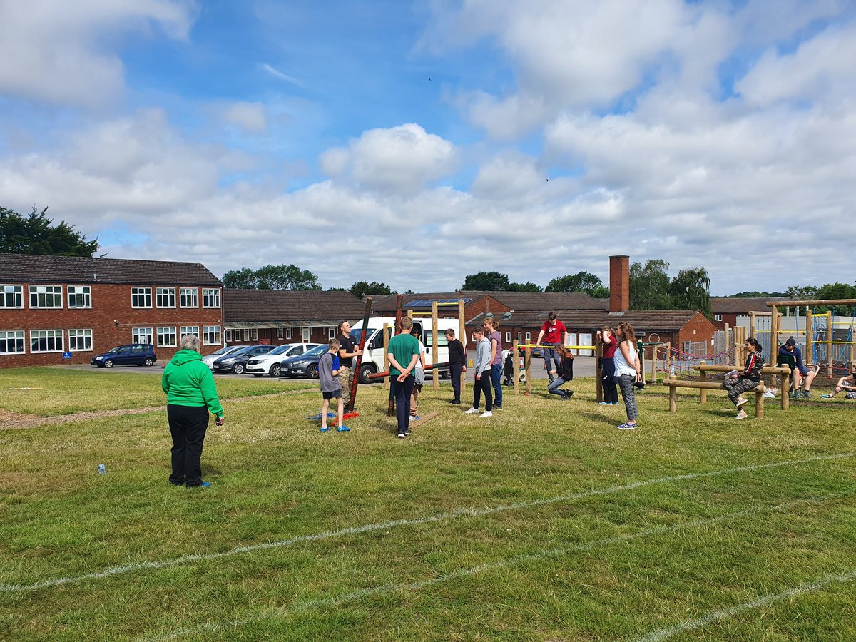 StonyDean's tweet image. #commandtasks in full swing during our #armyday. @ArmyOTSouthEast