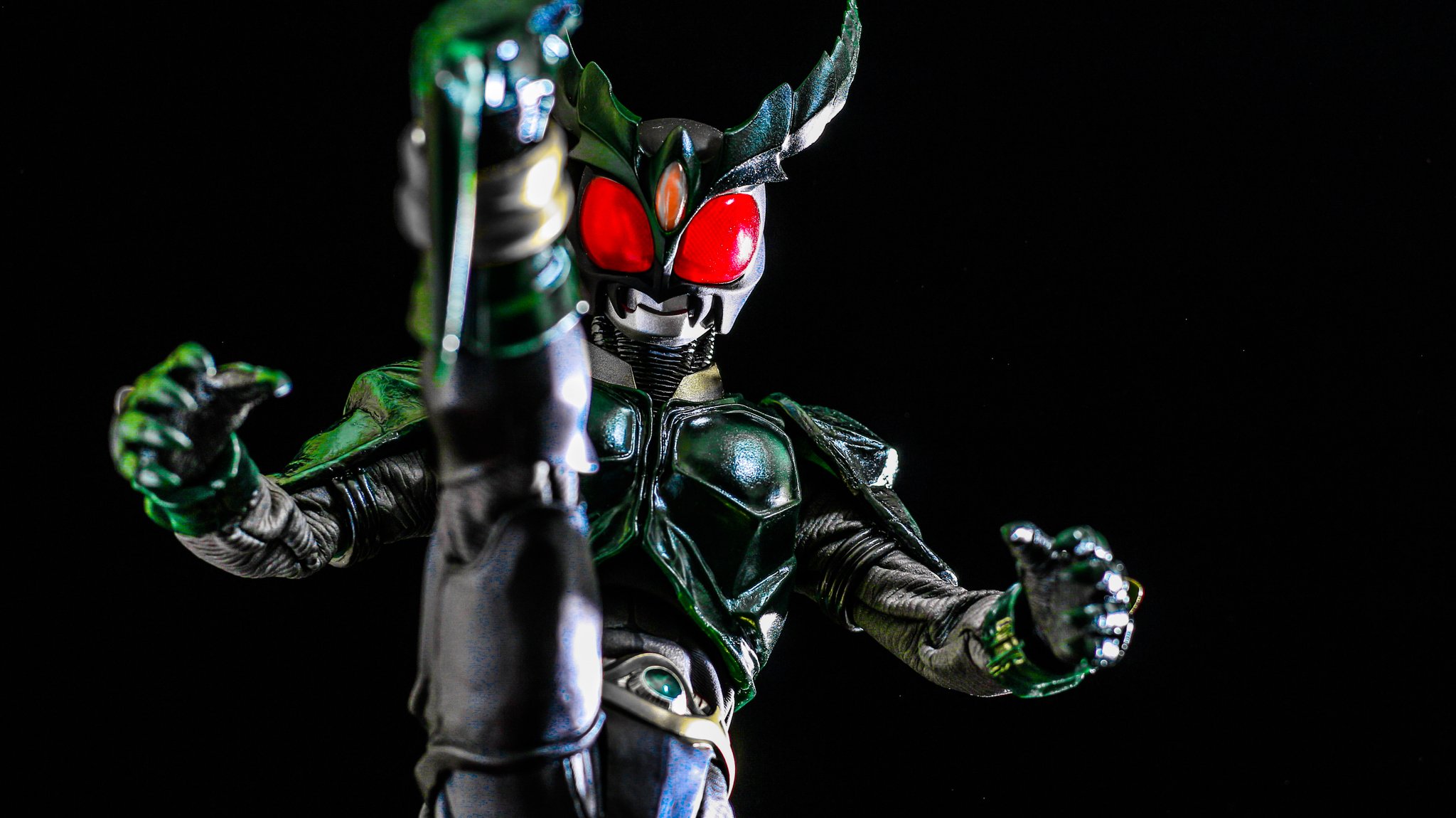 激安/新作 THM 仮面ライダーギルス rah リアルアクションヒーローズ ar