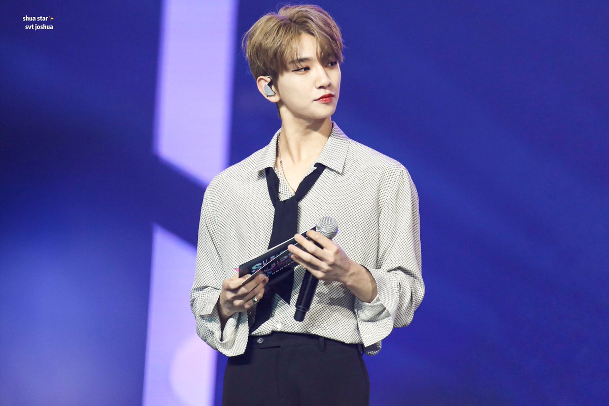 shua_star1230's tweet photo. 홍엠씨 보고싶다🎤🎤🎤🎤
#세븐틴 #SEVENTEEN ⁠⁠⁠⁠⁠#조슈아 #JOSHUA #홍지수 #洪知秀 #ジョシュア@pledis_17 https://t.co/kByS3t9cK0