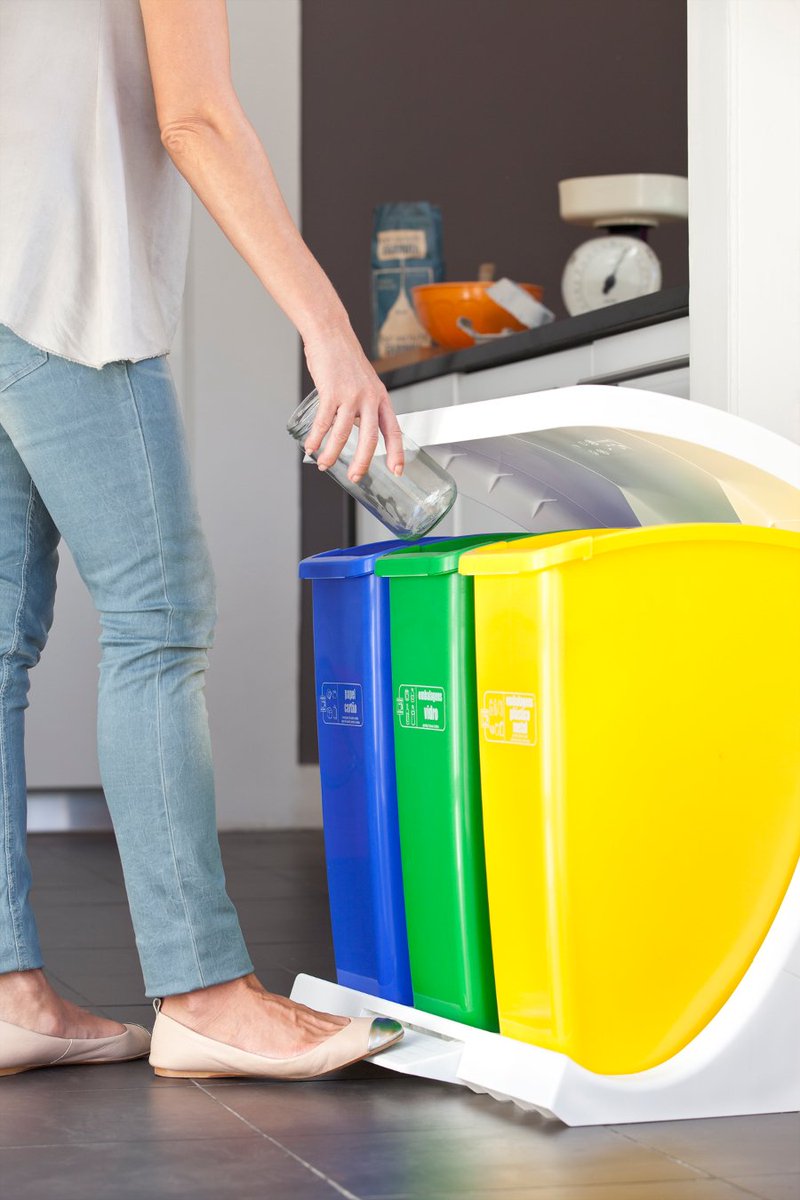 GrupoAboutMedia's tweet photo. Portugueses estão a reciclar mais
https://t.co/9pkUYMTZZL https://t.co/1f7HzV8CmB