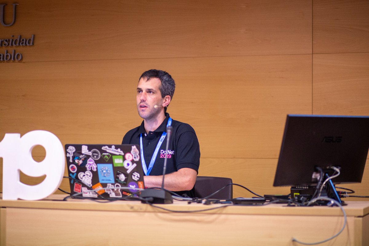 CONVEXSummit's tweet photo. Empezamos la semana con Alberto Varela y su charla sobre infraestructura como código en #Azure durante la #DotNet2019. ¡Ya disponible en nuestro canal de YouTube #PlainTV! 📽️👉 https://t.co/wv4ZyFDYLp
@artberri @plainconcepts #DotNetConfSpain #Cloud #Technolohy #ARM #Terraform https://t.co/xspIv5oY5s
